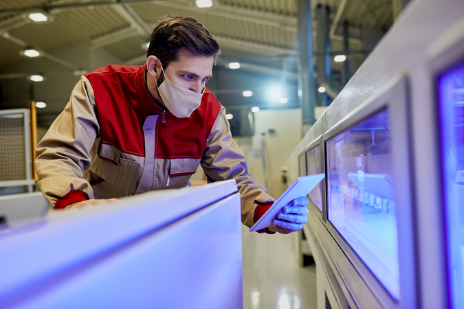 Mobile-first enterprise workflow on a handheld device